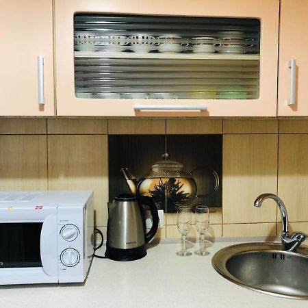 Apartment Rovno Rivne Ngoại thất bức ảnh